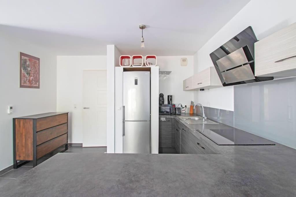 Апартаменти Le P'Tit Rimbaud, 6 Pers, Parking Prive, Jardin,Wifi Монпельє Екстер'єр фото